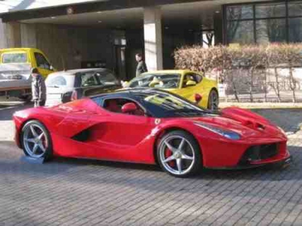 Pierwsze używane LaFerrari