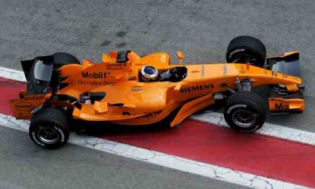 Pomarańczowy bolid McLarena?