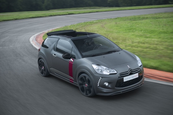 Citroen DS3 Cabrio na sportowo