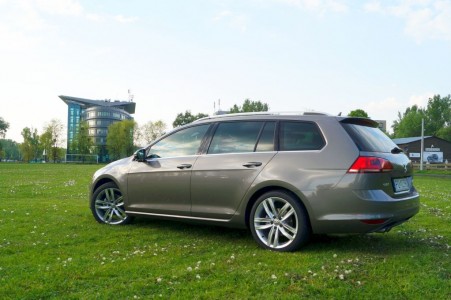 Volkswagen Golf Variant 2.0 TDI BlueMotion 4MOTION Highline 150 KM - Więcej Golfa w Golfie