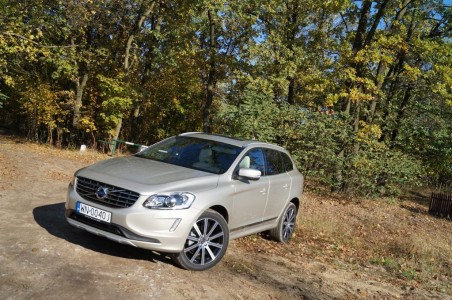Volvo XC60 D5 AWD 220 KM – Ikea na kołach