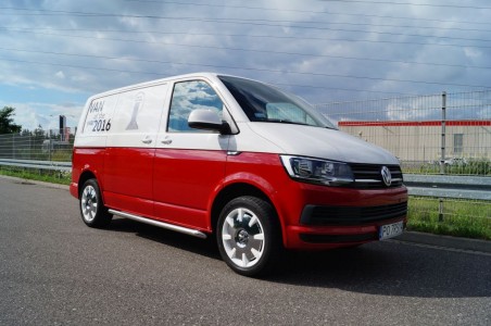 Volkswagen Transporter 2,0 TDi 140 KM MT6 &ndash; Og&oacute;rek po przejściach&hellip;