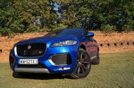 Jaguar F-Pace 3,0 TDV6 AT8 300 KM &ndash; Kocie sprawki