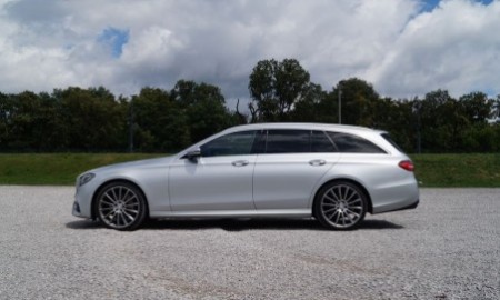Mercedes Benz E220d W213 kombi 9G-Tronic &ndash; Elegancja i blichtr