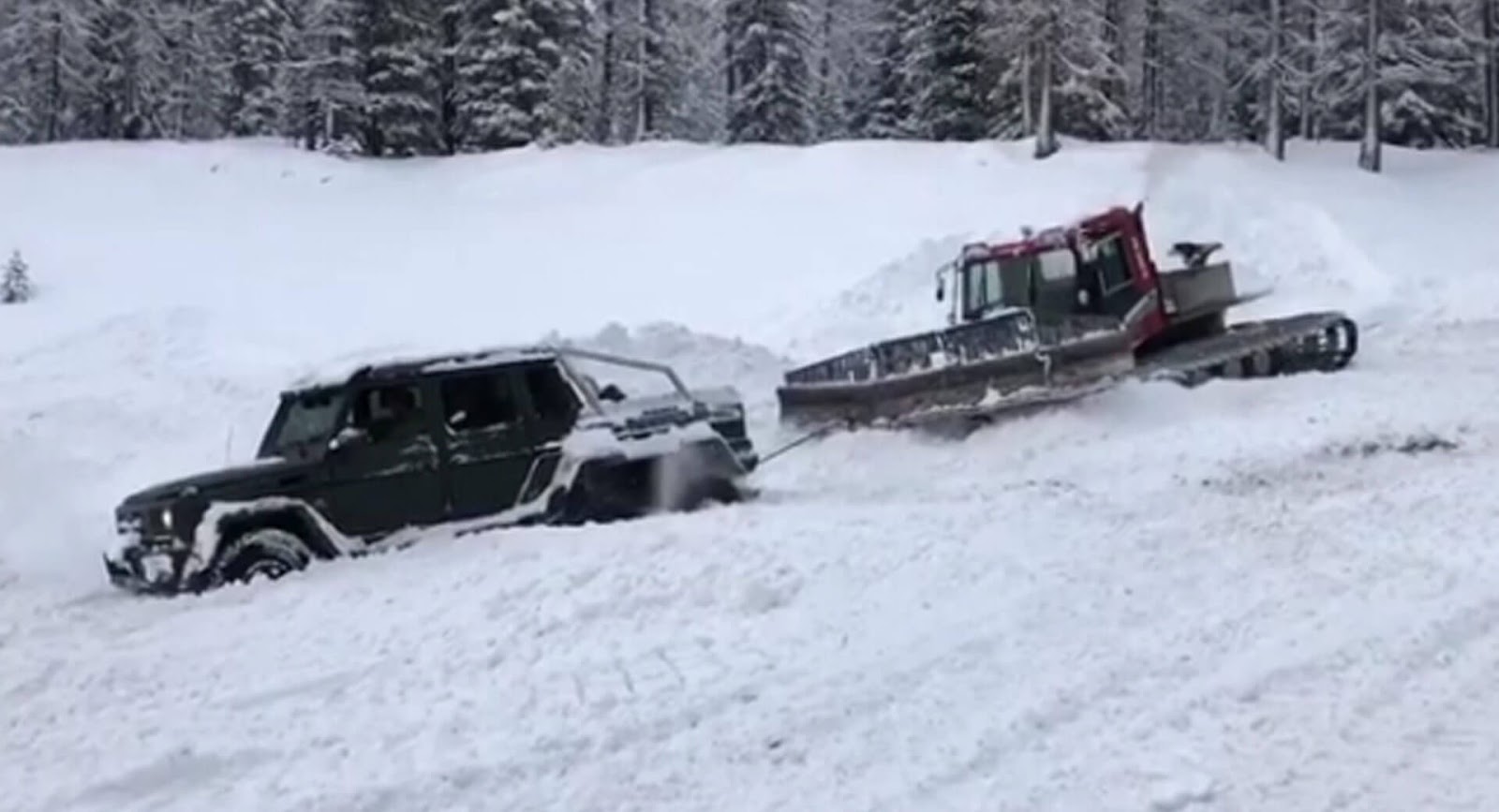 Mercedes G63 6x6  - Nie do zatrzymania?