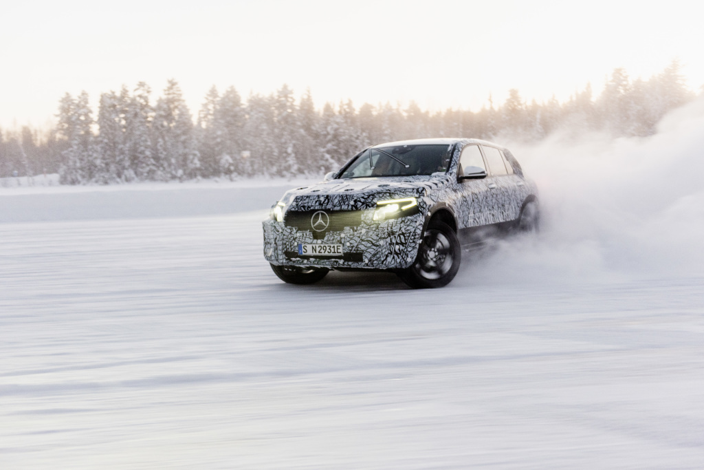  Mercedes EQC i GLC F-CELL &ndash; W krainie lodu