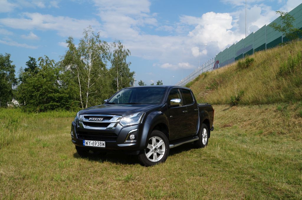 Isuzu D-MAX II 1.9 DDI 163KM 4x4 &ndash; Twardy gość&hellip;