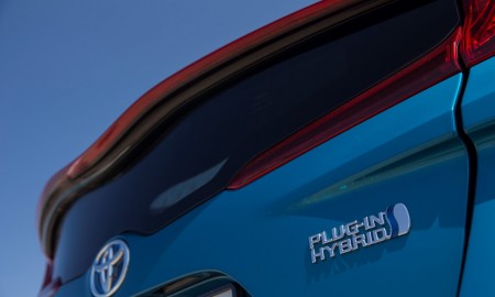 Pierwsza hybryda plug-in Subaru z komponentami z Toyoty Prius