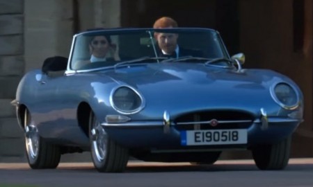 Książe Harry i Meghan Markle w elektrycznym Jaguarze E-Type