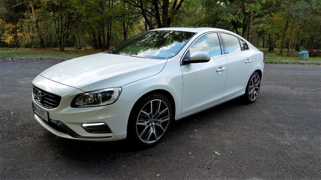 Volvo S60 T6 Drive E R-Design 6AT - Pożegnanie z (nie)Szwedzkim temperamentem