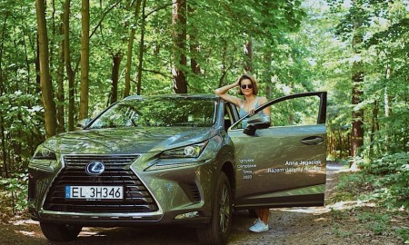 Mistrzyni Polski w tr&oacute;jskoku Anna Jagaciak-Michalska jeździ Lexusem NX