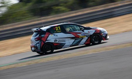 Clio Cup nad holenderskim morzem