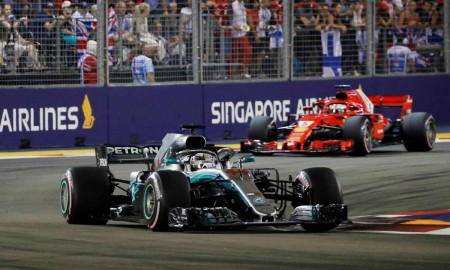 Lewis Hamilton zwiększył przewagę
