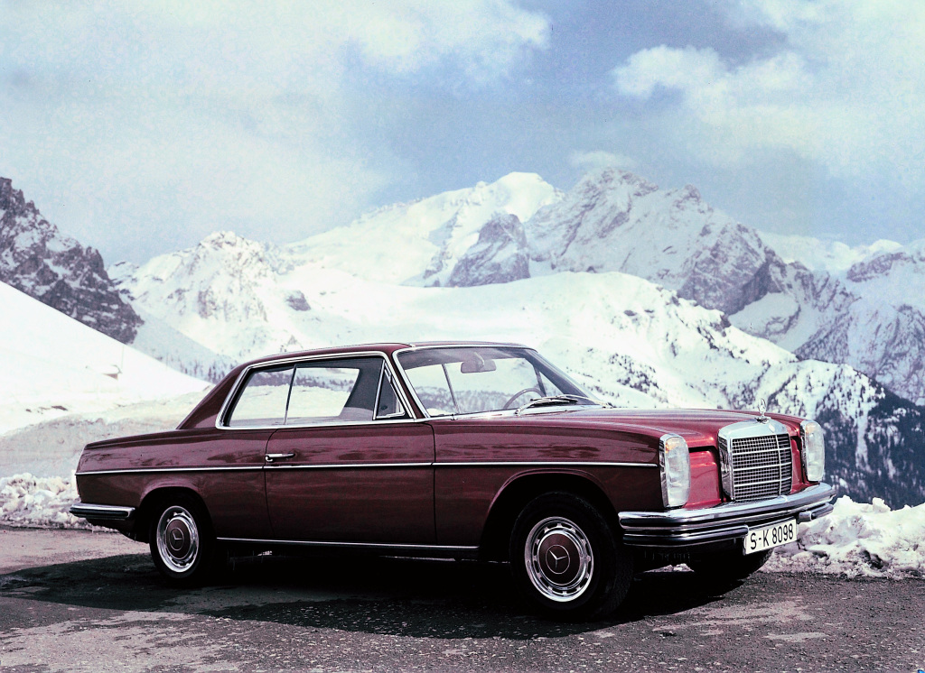 Mercedes W 114 &ndash; Styl i elegancja