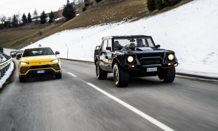 Lamborghini Urus i LM002 w świątecznym konwoju