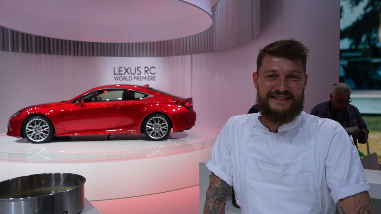 Lexus RC na talerzu?