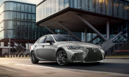Lexus z wyższą sprzedażą niż Porsche