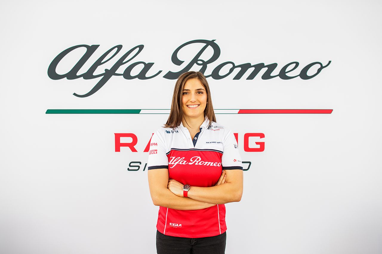 Tatianą Calder&oacute;n pozostaje kierowcą testowym Alfy Romeo Racing