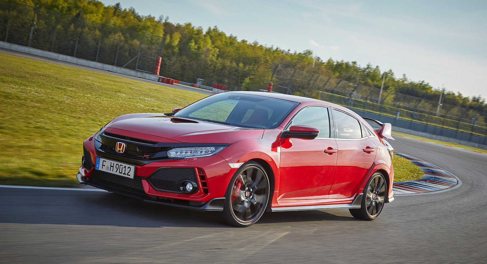 Kolejna Honda Civic Type R może być hybrydą