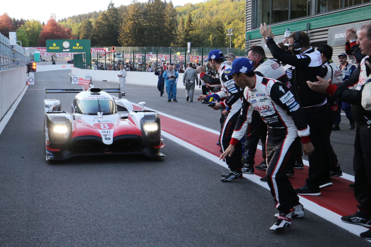 Fernando Alonso jedzie z Toyotą po mistrzostwo świata