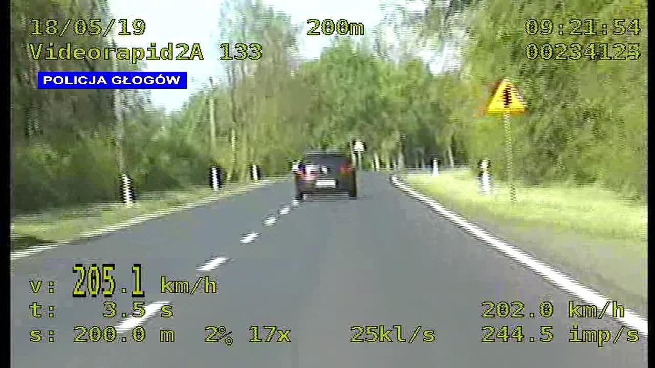 Pędził ponad 205 km/h po drodze krajowej, bo&hellip;