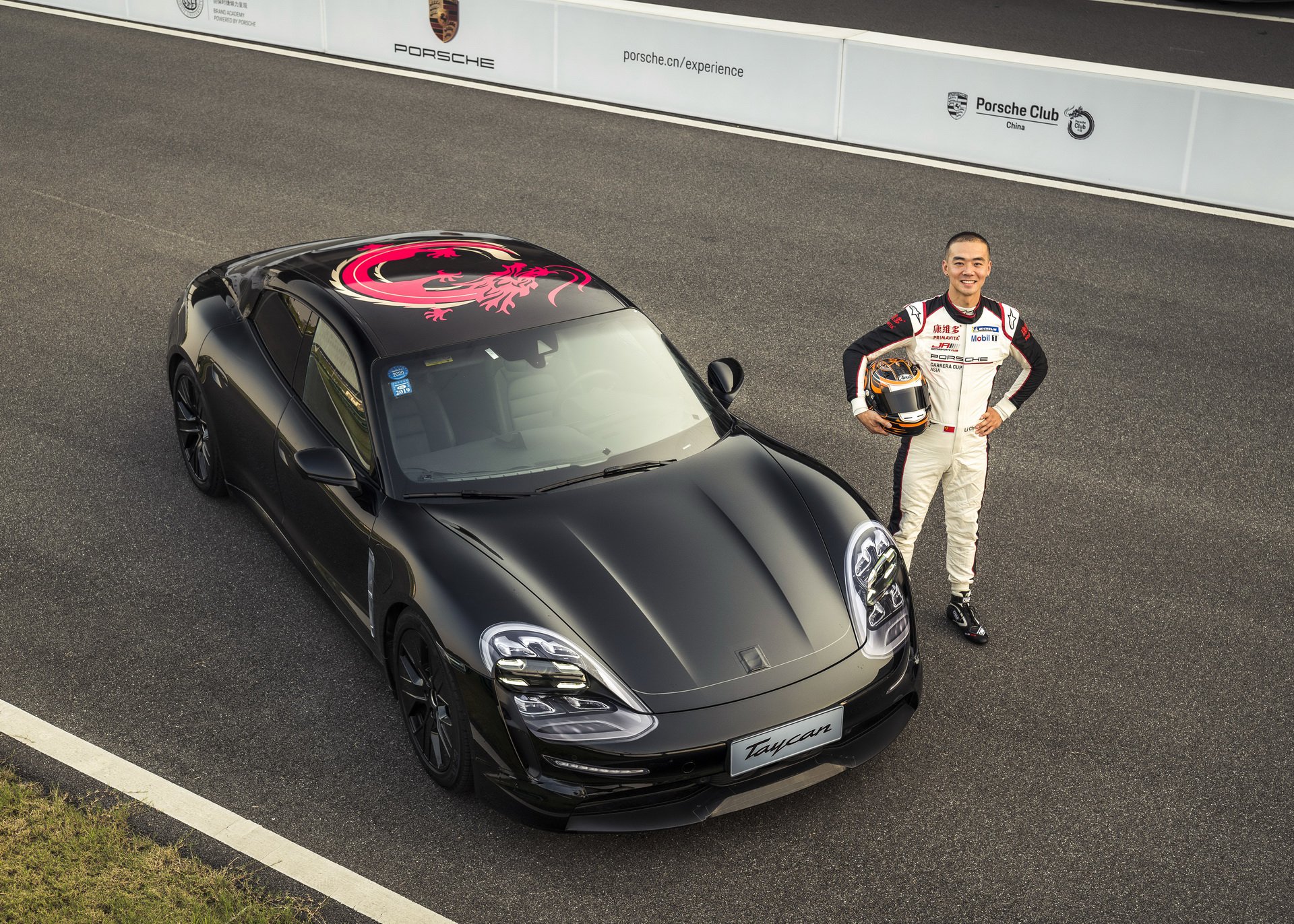 Porsche Taycan w Szanghaju