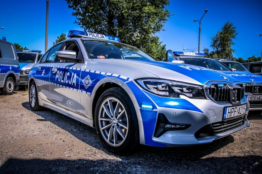 Nowe policyjne BMW trafiły na drogi