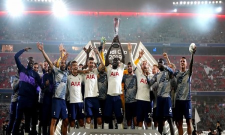 Tottenham Hotspur zdobywa puchar turnieju Audi Cup 2019