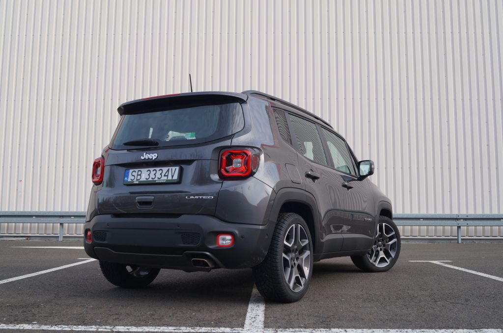Jeep Renegade 1,3 Turbo GSE 180 KM AWD &ndash; Jeep XS...