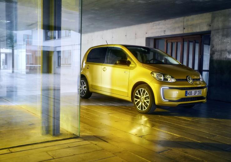  Volkswagen e-up! w polskich salonach