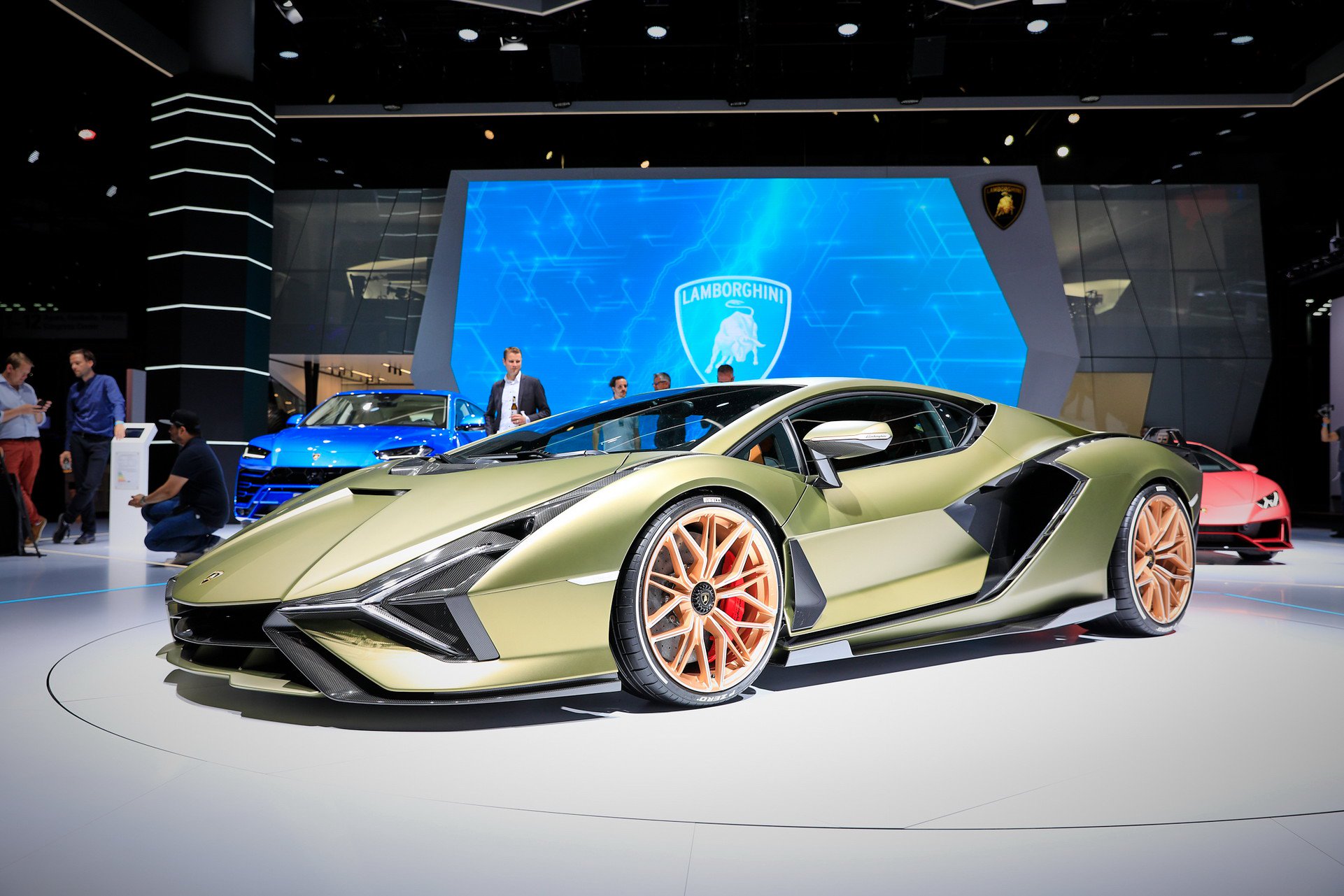 Pierwszy elektryczny model Lamborghini może być sedanem