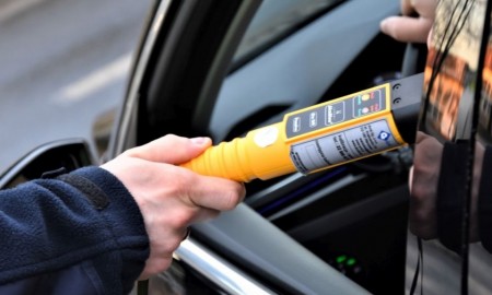 Nietrzeźwy kierowca pędził w terenie zabudowanym z prędkością aż 118 km/h