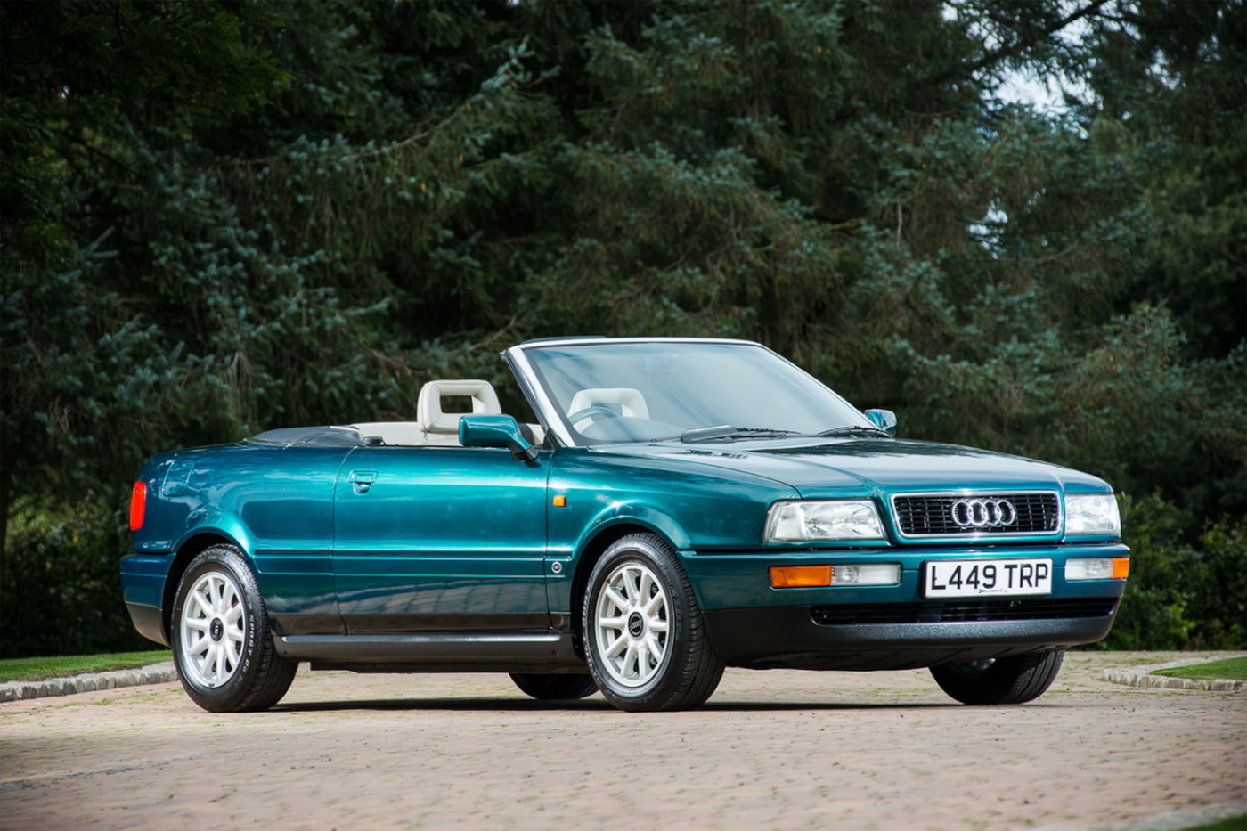 Audi 80 Cabriolet księżnej Diany na aukcji