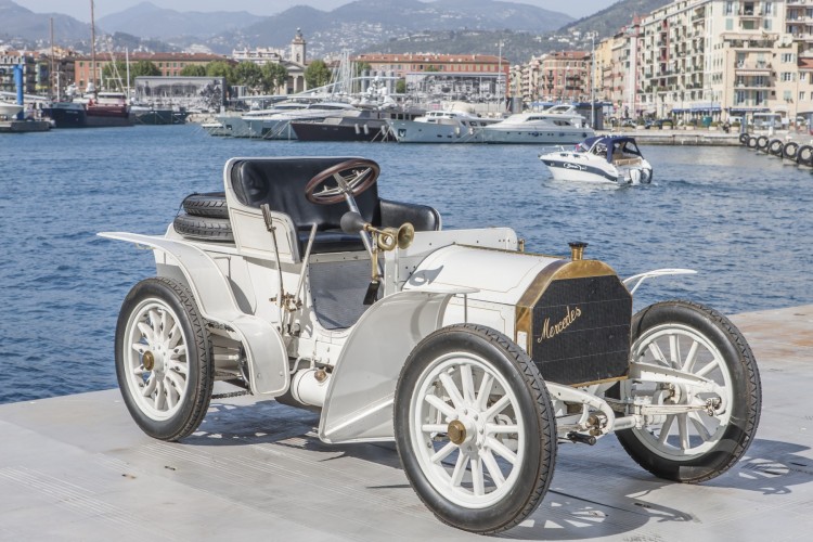 Mercedes - To już 120 lat