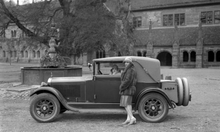  Wystawa w Muzeum Mercedesa &ndash; Kapelusz i inne dodatki