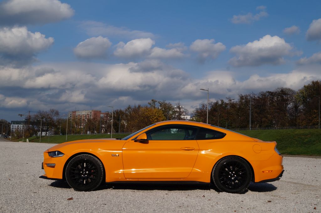 Ford Mustang Fastback GT 5.0 V8 450 KM - &nbsp;Narowisty niczym Mustang...