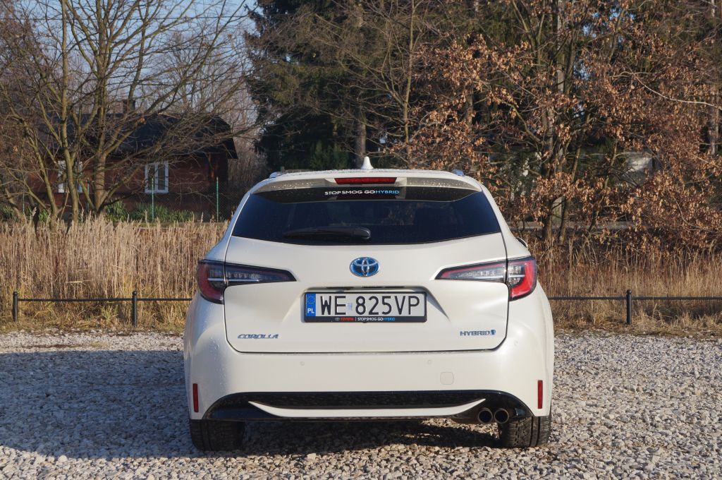 Toyota Corolla TS Kombi Executive 2,0 Hybrid Dynamic Force 184 KM e-CVT &ndash; W nowym kierunku