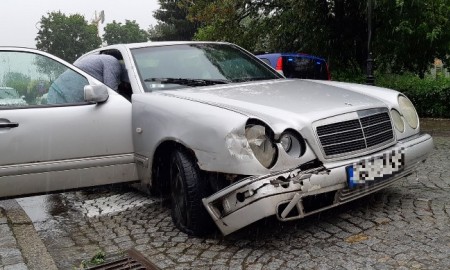  Wrak w drodze do &hellip; skupu złomu