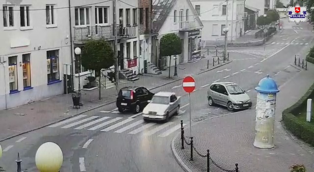 Zapomniała zaciągnąć hamulec