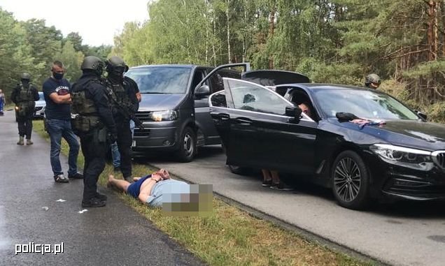  Zatrzymani odpowiedzialni za kradzież Ferrari