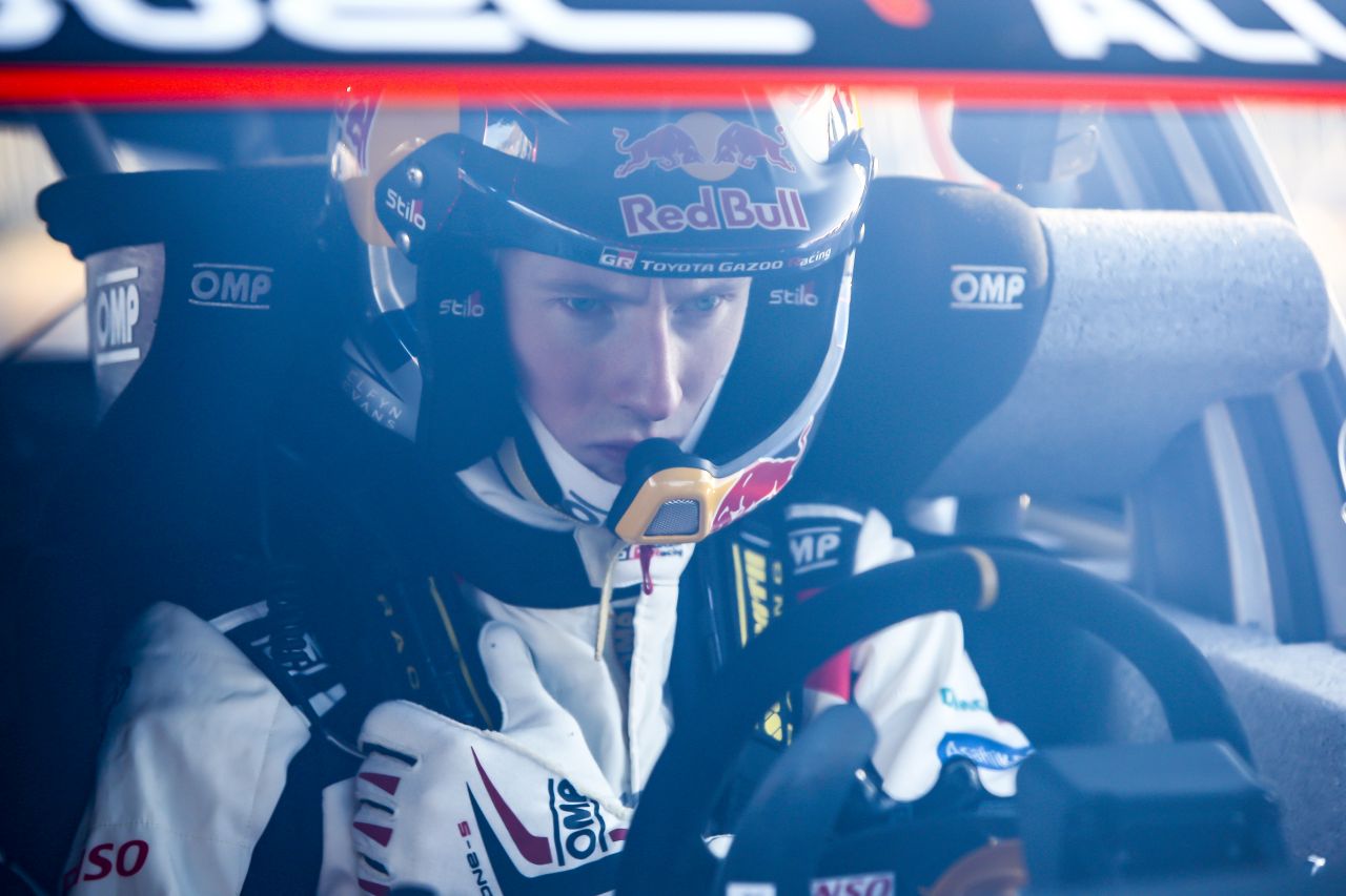 Elfyn Evans w drodze po tytuł