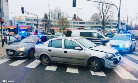 Gruzini na &bdquo;występach&rdquo; w Warszawie