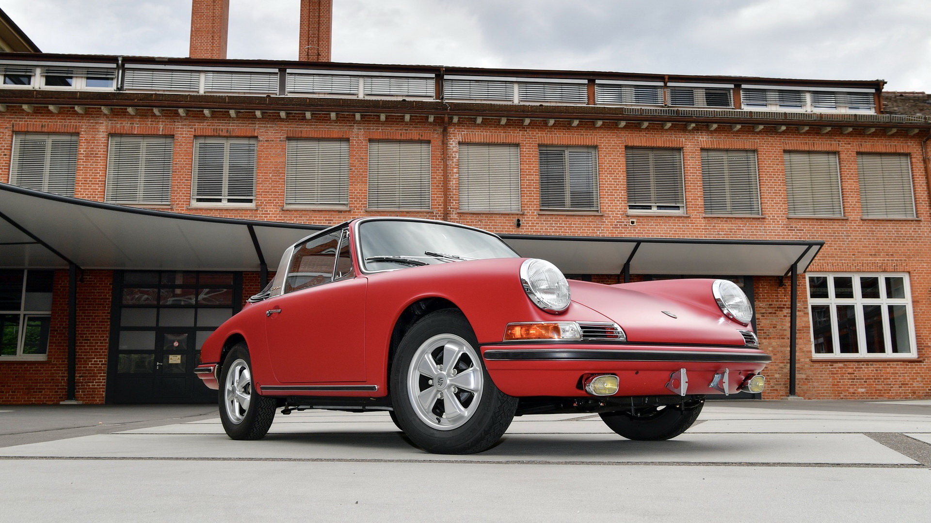  Porsche 911 S Targa po fabrycznej renowacji