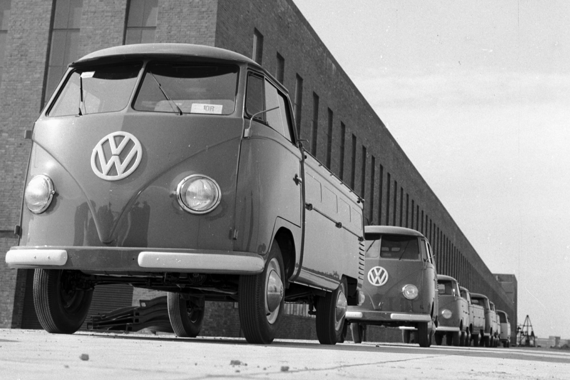 65 lat temu rozpoczęła się seryjna produkcja VW T1
