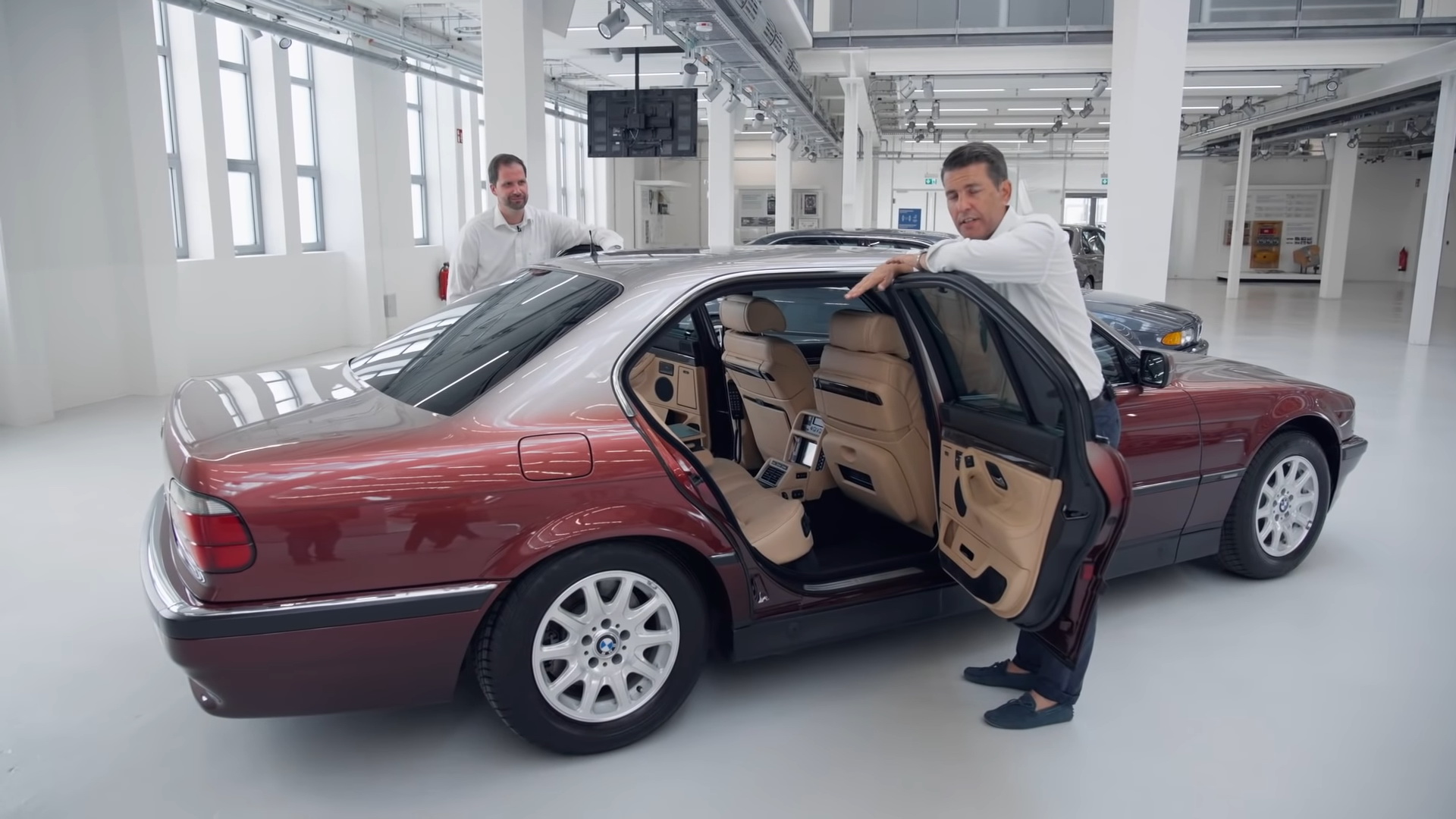  BMW 750iL &ndash; Dla Bonda i nie tylko