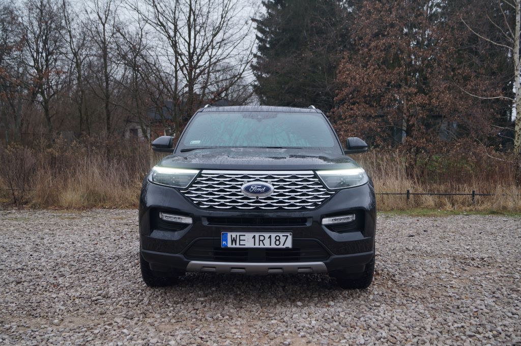 Ford Explorer 3,0 V6 457 KM 10 AT &ndash; Monument na kołach