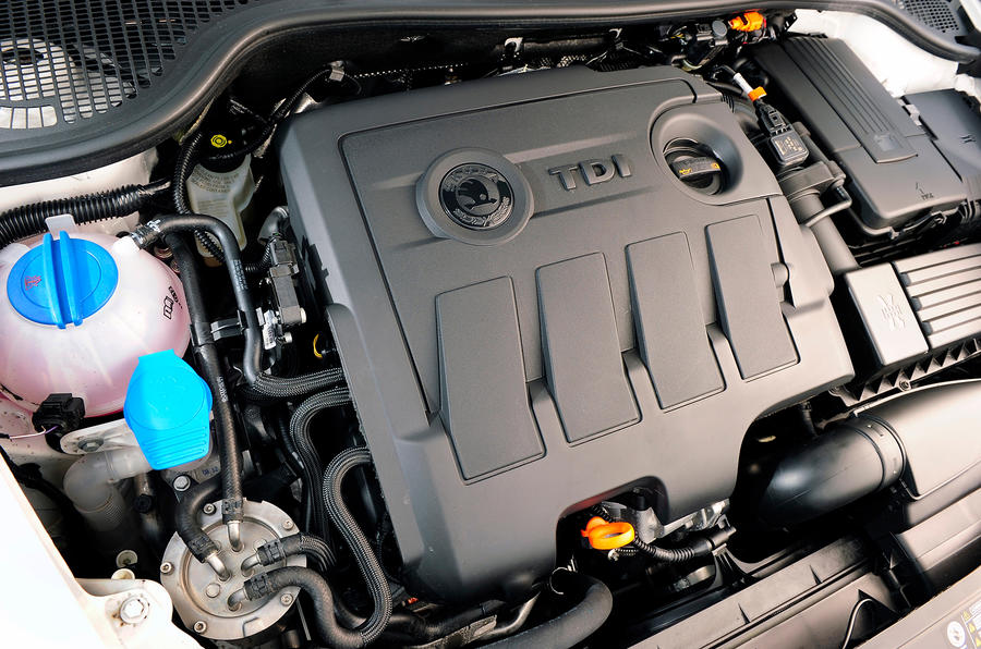Diesel tak samo ekologiczny jak samoch&oacute;d z napędem elektrycznym?