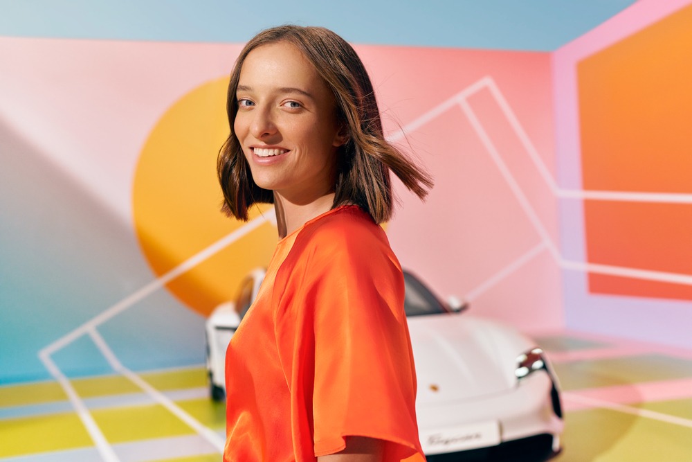 Iga Świątek w gronie Przyjaci&oacute;ł Porsche w Polsce