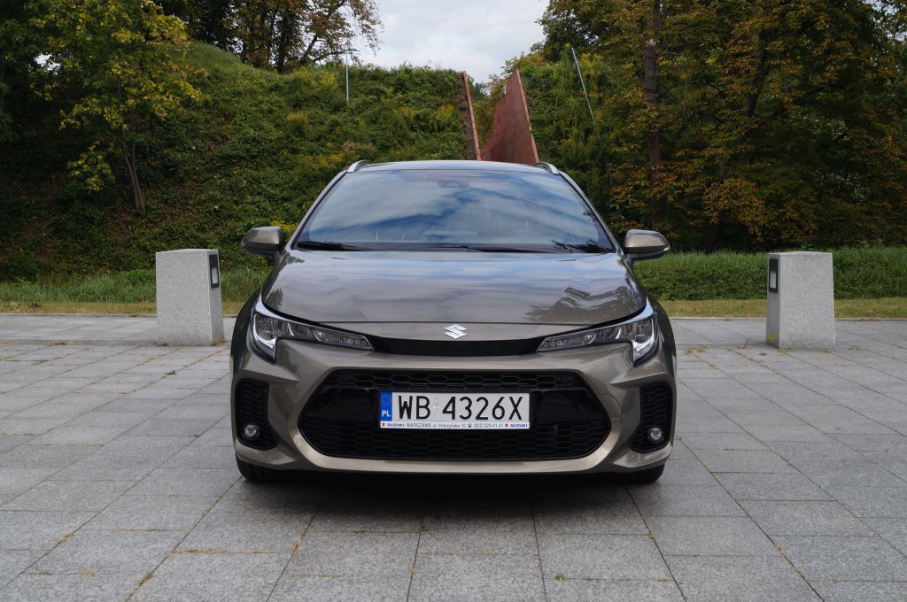 Suzuki Swace Hybrid 1,8 Elegance 2WD E-CVT 122 KM &ndash; Niczym Corolla&nbsp;
