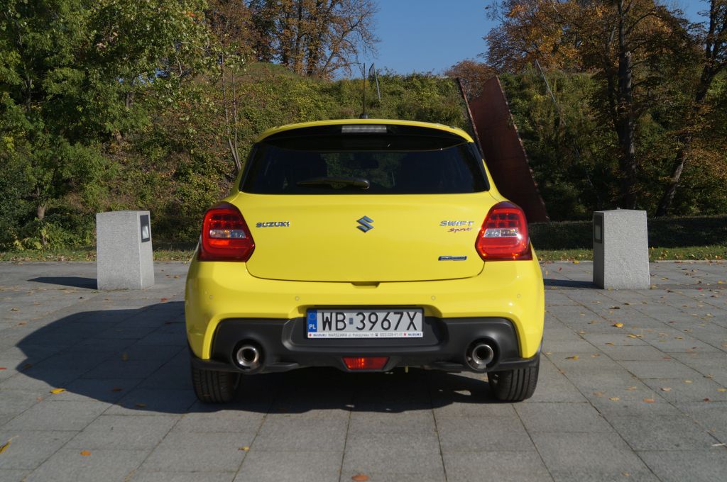 Suzuki Swift Sport 1.4 BoosterJet mild Hybrid 2WD 6MT 129 KM &ndash; Udany kompromis
